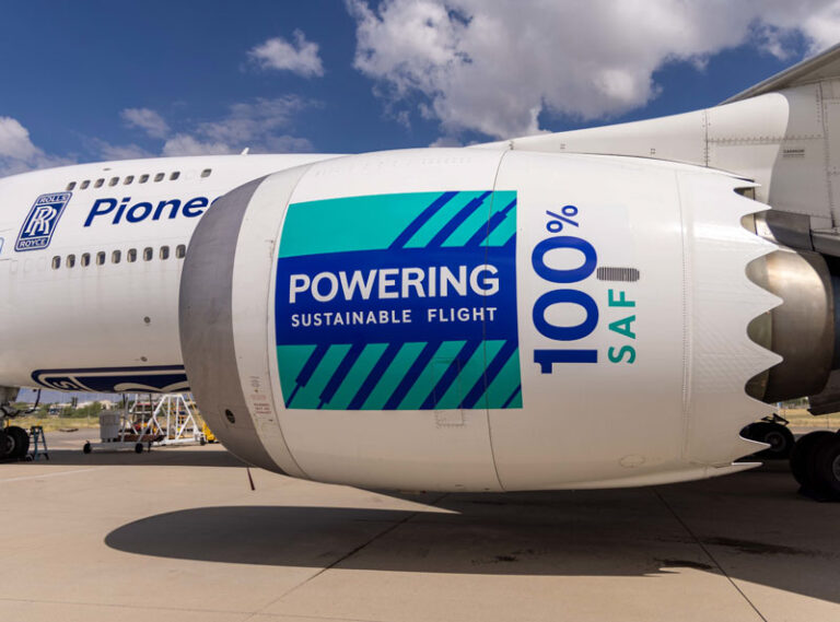 Rolls-Royce combustible de aviación 100% sostenible (SAF)