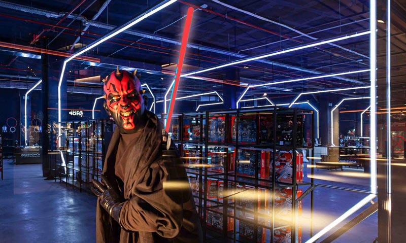 X-Madrid estrena tienda Juguetrónica