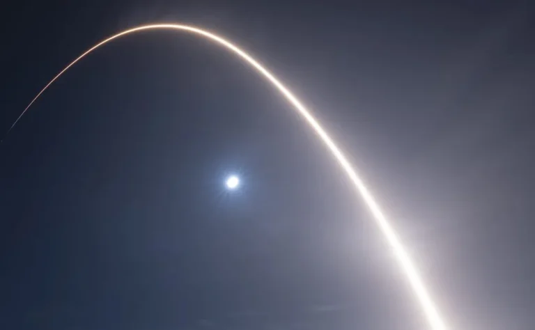 Récord de SpaceX con 500 lanzamientos 2025 Falcon 9